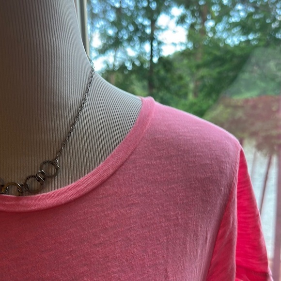 J. Crew Vintage Cotton Bright Pink Short Sleeve T-Shirt, Medium, EUC - Picture 3 of 8